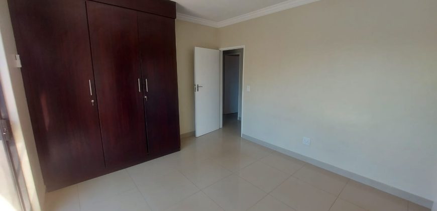 Modern 3 Bedroom Duplex to For Sale in Secure Raslouw Gardens